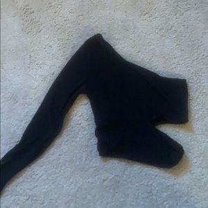 One shoulder cutout crop top